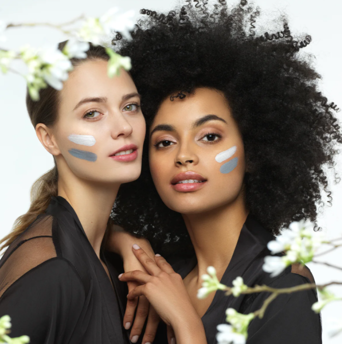 Epoch Yin and Yang Mask